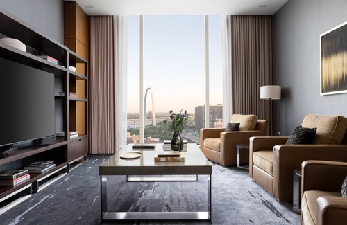 Downtown St. Louis Hotel | Four Seasons Hotel St Louis