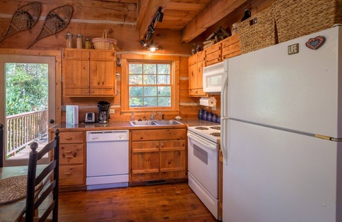 Fleetwood Cabin | FOUR SECLUDED ACRES - Authentic Hand-Hewn Log Cabin - South Fork of New River