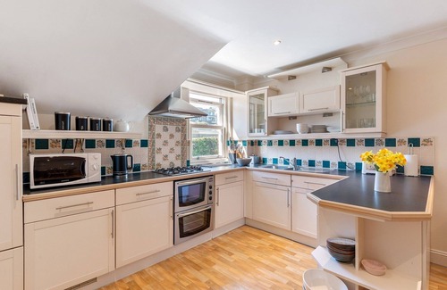 Fowey House | Fowey Cornwall - lovely modern house with balconies and fantastic views
