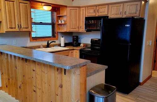 Prescott Cabin | Fox and Owl, AZ: Gorgeous cabin for getaways in the forest!