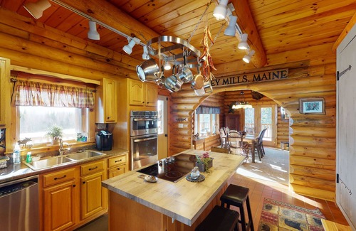 Shirley House | Fox Quarry Lodge (Direct ATV and Snowmobile Trail Access!)