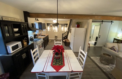 Bridgeton Townshp Cottage | Fox Ridge Cottage! Pets welcome!