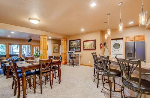 Colorado Springs House | Fox Run, Lux Private Suite Nature Views Aplus Spot