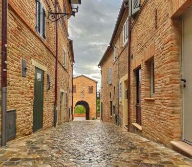 Monte Fabbri Apartment | Foxes House Sky