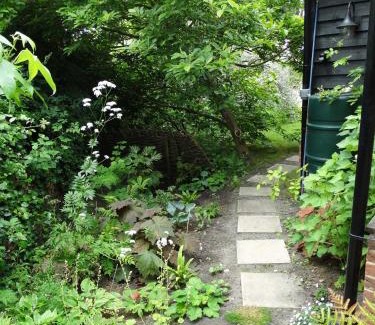 Westleton Apartment | Foxgloves self catering
