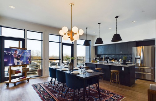 Historic Waverly House | Foxy - 4 City View Homes - 12 South