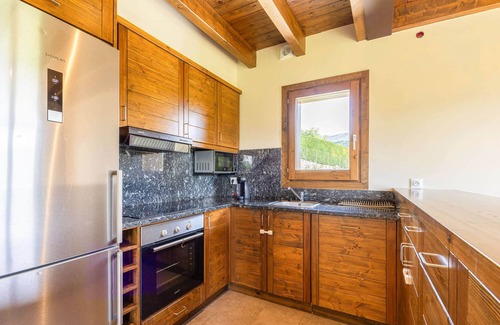 Angoustrine House | Family friendly in a Quaint Village + Lovely Views