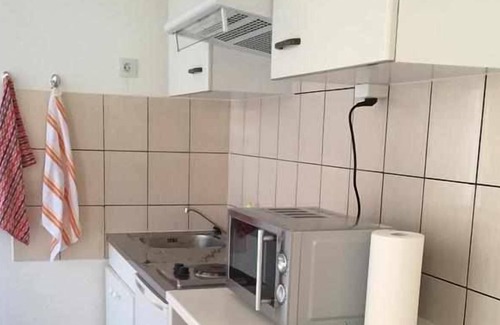 Saint-Louis Apartment | Studio Lora G 031 mini apartment