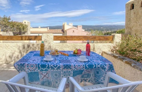 La Madrague Apartment | Hameau la Madrague by Interhome
