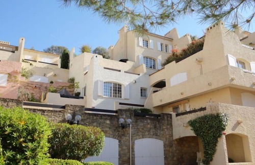 La Madrague Apartment | Hameau la Madrague by Interhome