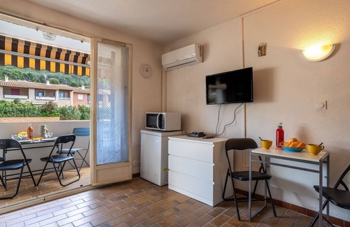La Madrague Apartment | Les Aigues Marines by Interhome