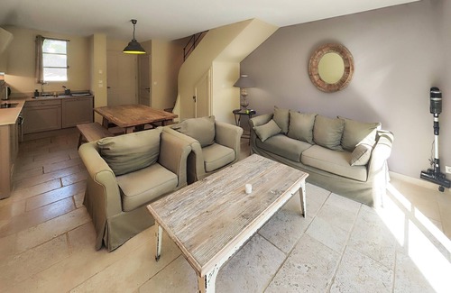 Saint-Laurent-de-la-Cabrerisse House | Amazing home in Saint-Laurent-de-la-Cabrerisse