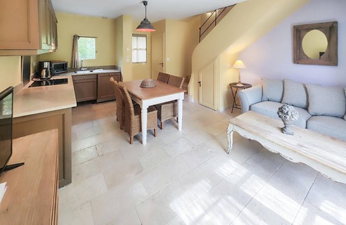Saint-Laurent-de-la-Cabrerisse House | Amazing home in Saint-Laurent-de-la-Cabrerisse
