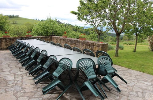 Saint-Quentin-sur-Sauxillanges House | Gîte* HEREST panoramic view of the Monts d'Auvergne