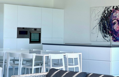 Cirendinu House | LONGAHOUSES : Heated swimming pool, Panoramic view of the sea and Sardinia