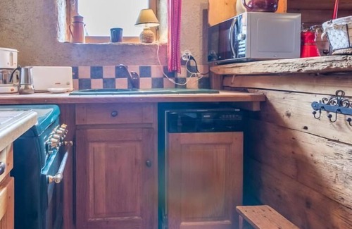 Bisanne 1500 House | AUX DEUX MARMOTTES - VILLARD SUR DORON LES SAISIES