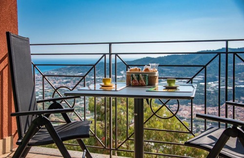 Castellaro Apartment | Fra Cielo e Mare - Private parking & Wi-Fi