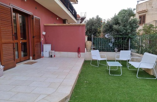 Sant'Andrea Bonagia House | FRAiMARI Nice Home