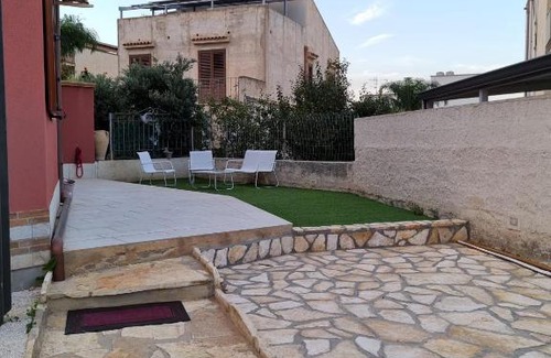 Sant'Andrea Bonagia House | FRAiMARI Nice Home