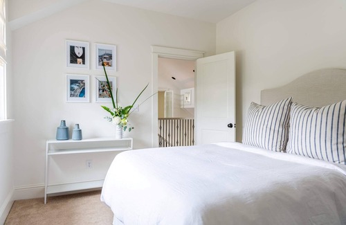 Fairhope House | Frances Grande - Downtown 5BR Architectural Gem