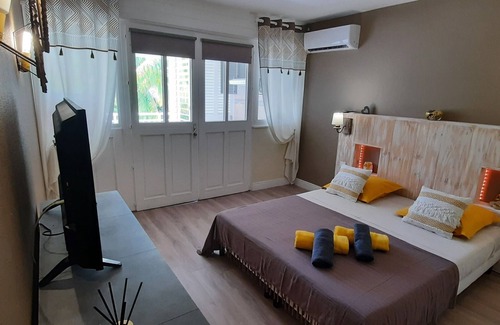 Anse des Rochers Apartment | frangipani 543 cove rocks