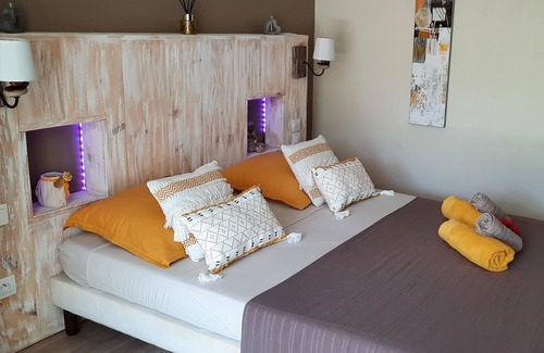 Anse des Rochers Apartment | frangipani 543 cove rocks