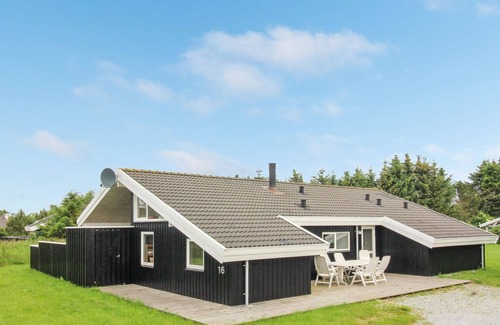 Lonstrup House | "Franka" - 950m from the sea by Interhome