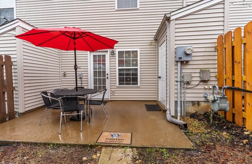 Franklin Condo | Franklin condo fully furnished 30 nights minimum