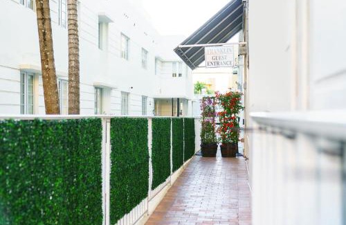 Flamingo/Lummus Apartment | Franklin Suites South Beach