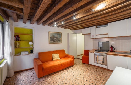 San Polo Apartment | Frari 2, apartment near Piazzale Roma