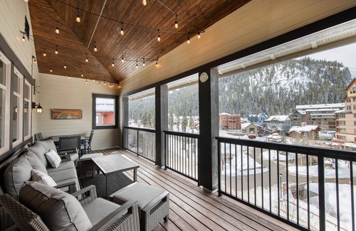 Winter Park Condo | Fraser Crossing/Founders Pointe, Condo | 3 bedroom Ski Slope Views (Select Rated Condo 3625)