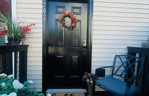 Central Northside House | Free Off-Street Park*2 King Beds* Walk to PNC PARK