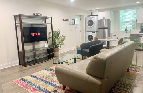 Atlanta House | Free Parking 5 mins to Downtown & Midtown Private Basement