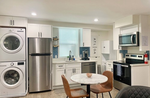 Atlanta House | Free Parking 5 mins to Downtown & Midtown Private Basement