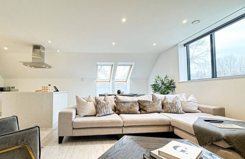 York Apartment | Free Parking | Central | Penthouse