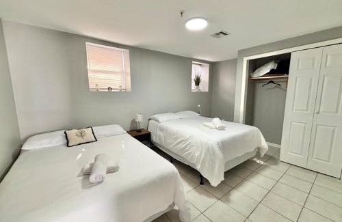 North Bergen Apartment | FREE Parking Cozy 2 Bedroom unit near NYC