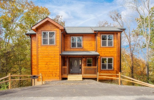Pigeon Forge Cabin | Free Tickets | Spacious, Fireplace, Private Pool, 1.4 miles to The Island