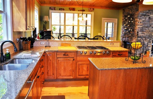 Blairsville Cabin | Free Wi-Fi w/private dock boating