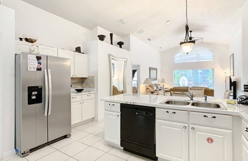 Seasons House | Free WIFI - Near Disney - Private Pool