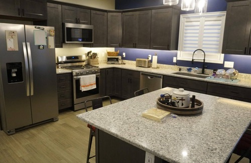 McHenry House | Freedom Haven - Newly built home offers utmost privacy and quality at every.....