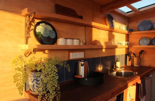 Haumoana House | Freefall Cottage