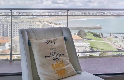 Les Sables d'Olonne Apartment | Fregates - Vue exceptionelle au 12ème étage