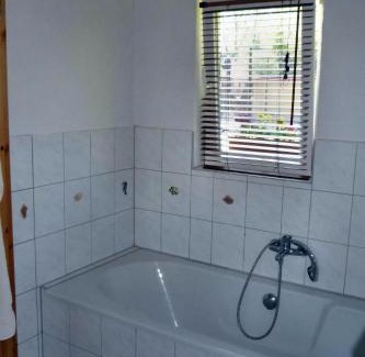 Kenz-Kustrow House | Freistehendes Ferienhaus In Ruhiger Lage