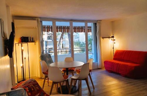 Frejus Plage Apartment | FREJUS PLAGE Miougrano T2 55m2 Climatise Piscine