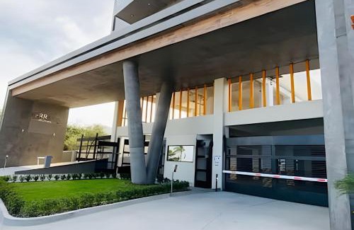 Zona Dorada Apartment | Frente a la Marina vista al Mar