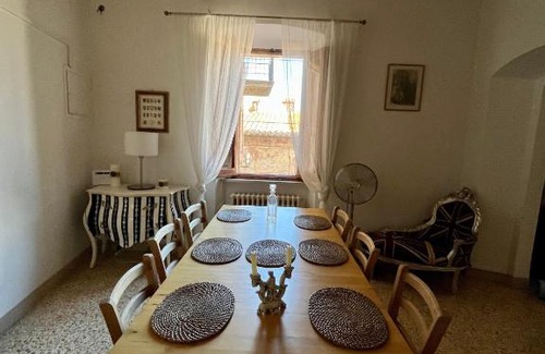 Panicale Apartment | Frescoed Ceiling Historic Building