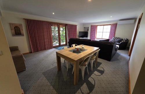 Omeo Apartment | Fresh Air Accommodation
