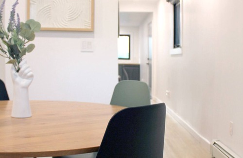 East Bayside Condo | Fresh and Modern two bedroom in the heart of the city - East Bayside