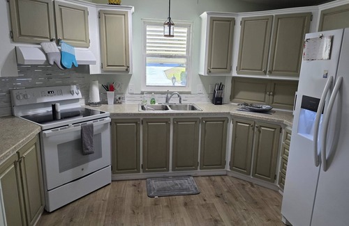 The Villages House | Fresh & Modern: Remodeled 2 Bedroom, 2 Bath in Florida!