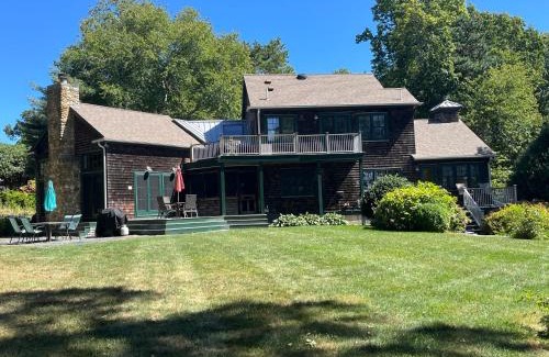 Cedar Bushes House | Fresh Pond East